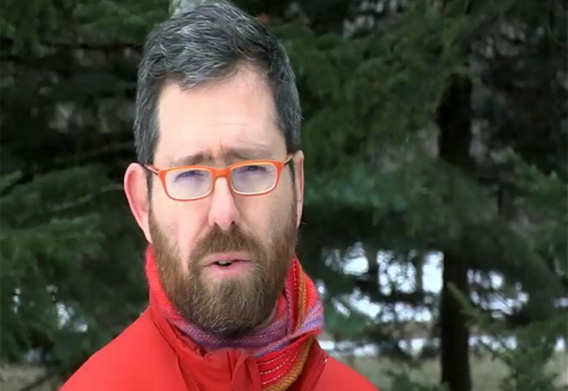 Photo of Alain Cuerrier, botanist and researcher in ethnobotany, in the Arboretum of the Jardin botanique de Montréal